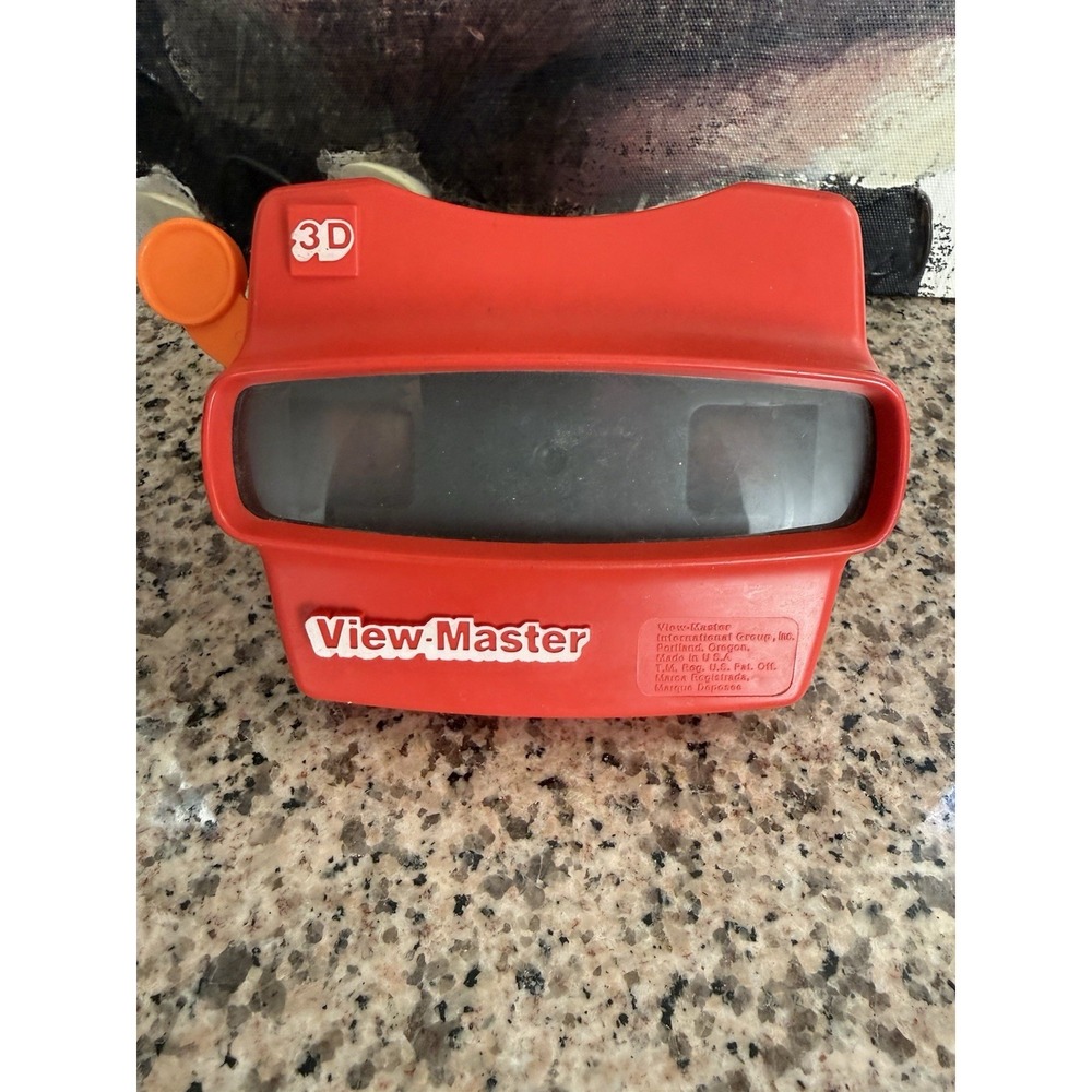 Vintage View Master 3D Viewer Red Classic Viewmaster Toy Slide Viewer